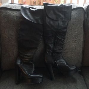 Leather Over the knee black boots